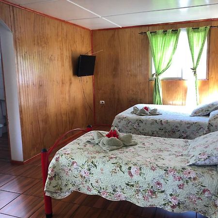Cabanas Hinariru Nui Hanga Roa Esterno foto