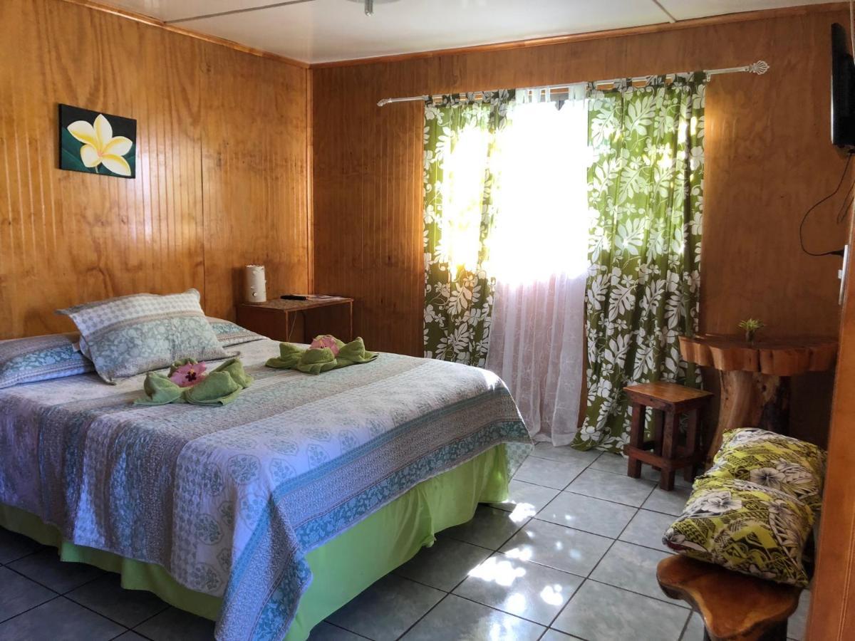 Cabanas Hinariru Nui Hanga Roa Esterno foto