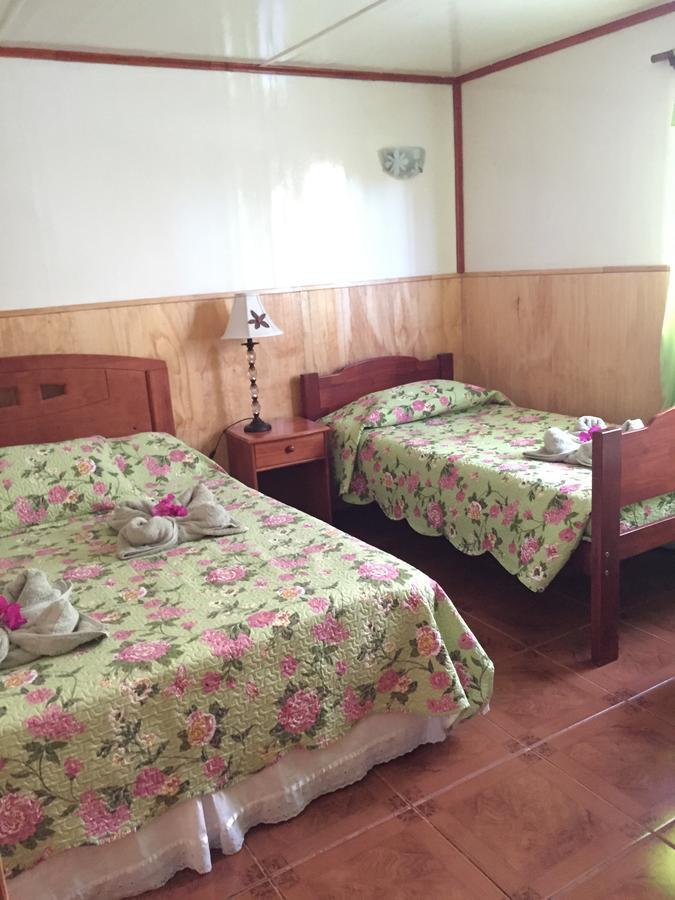 Cabanas Hinariru Nui Hanga Roa Esterno foto
