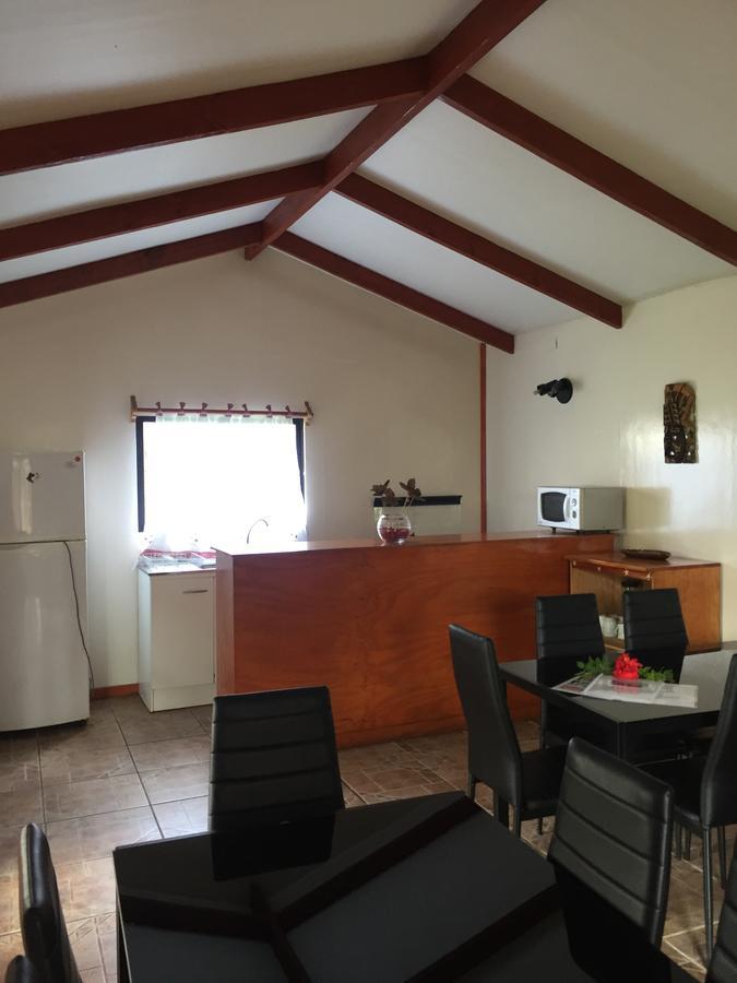 Cabanas Hinariru Nui Hanga Roa Esterno foto