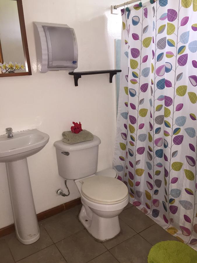 Cabanas Hinariru Nui Hanga Roa Esterno foto