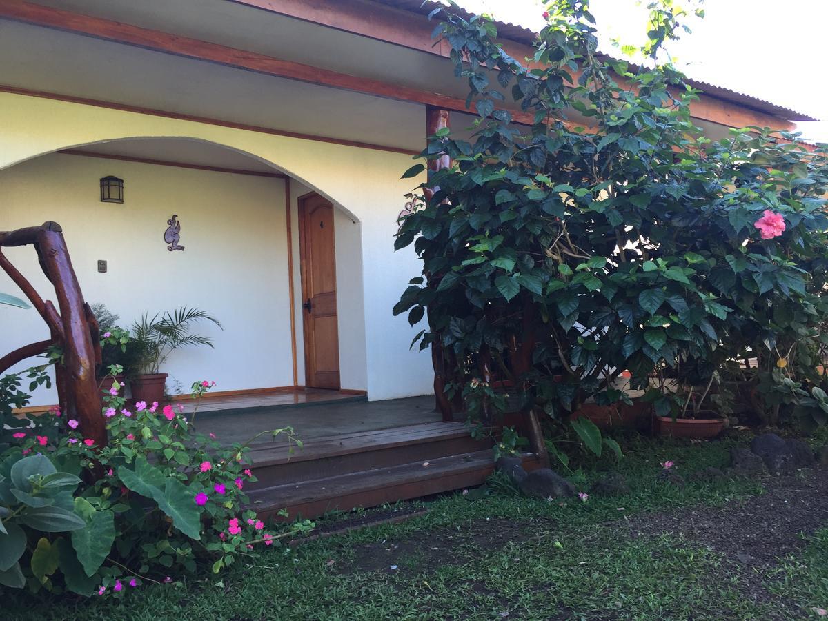 Cabanas Hinariru Nui Hanga Roa Esterno foto